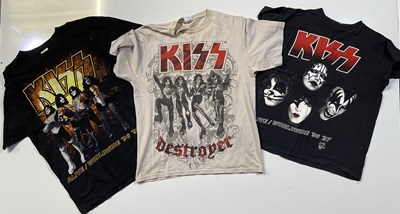Lot 430 - KISS - C 1990S T-SHIRTS / CLOTHING.