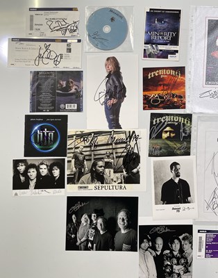 Lot 306 - ROCK / HARD ROCK / METAL AUTOGRAPHS.