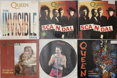 Lot 864 - QUEEN - 12" COLLECTION