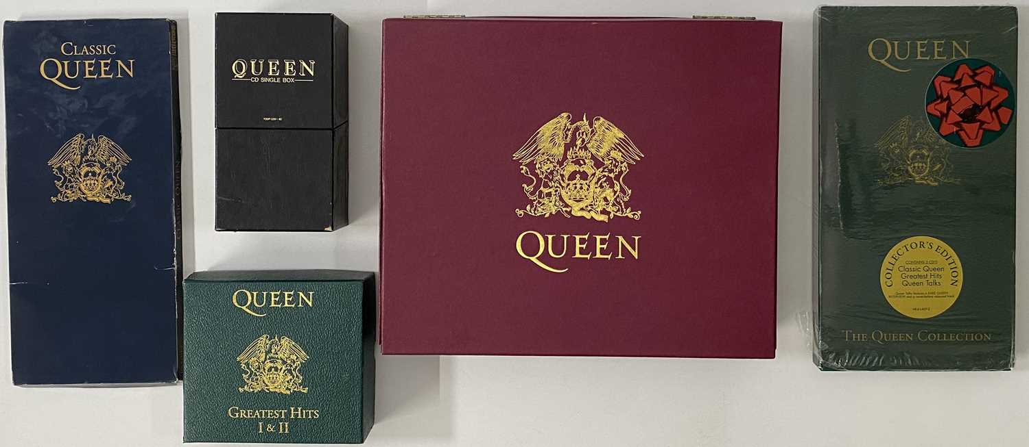 Lot 865 - QUEEN - CD BOX SET COLLECTION