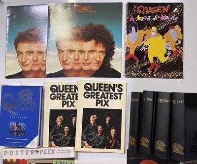 Lot 416 - QUEEN - FAN CLUB EPHEMERA AND COLLECTABLES.