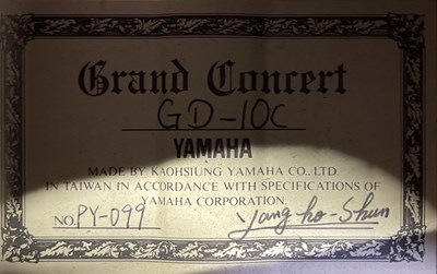 Lot 25 - YAMAHA GRAND CONCERT GD-10C CLASSICAL GUITAR.