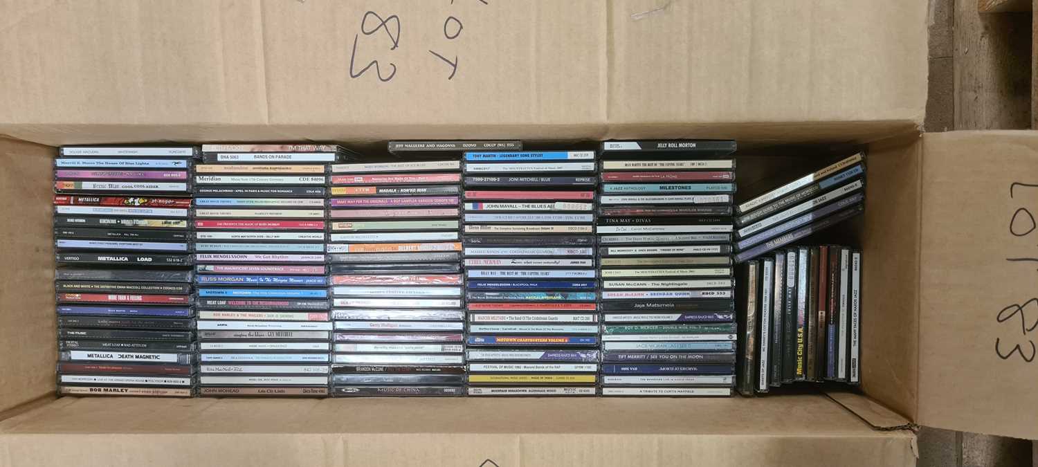 Large Collection Lot 1135 - CDs - LARGE COLLECTION.