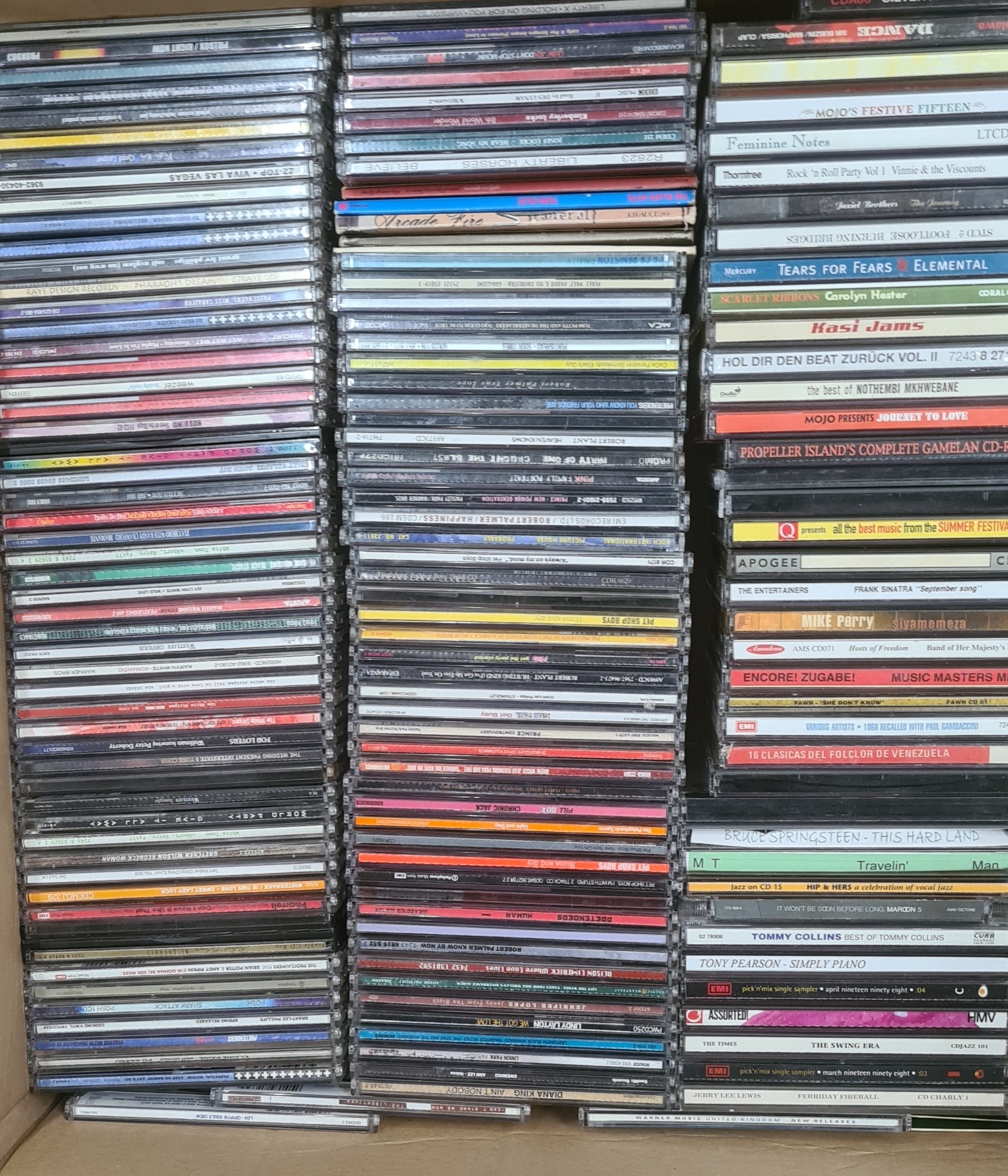Model Cd Collection Lot 1144 - CDs - SINGLES COLLECTION