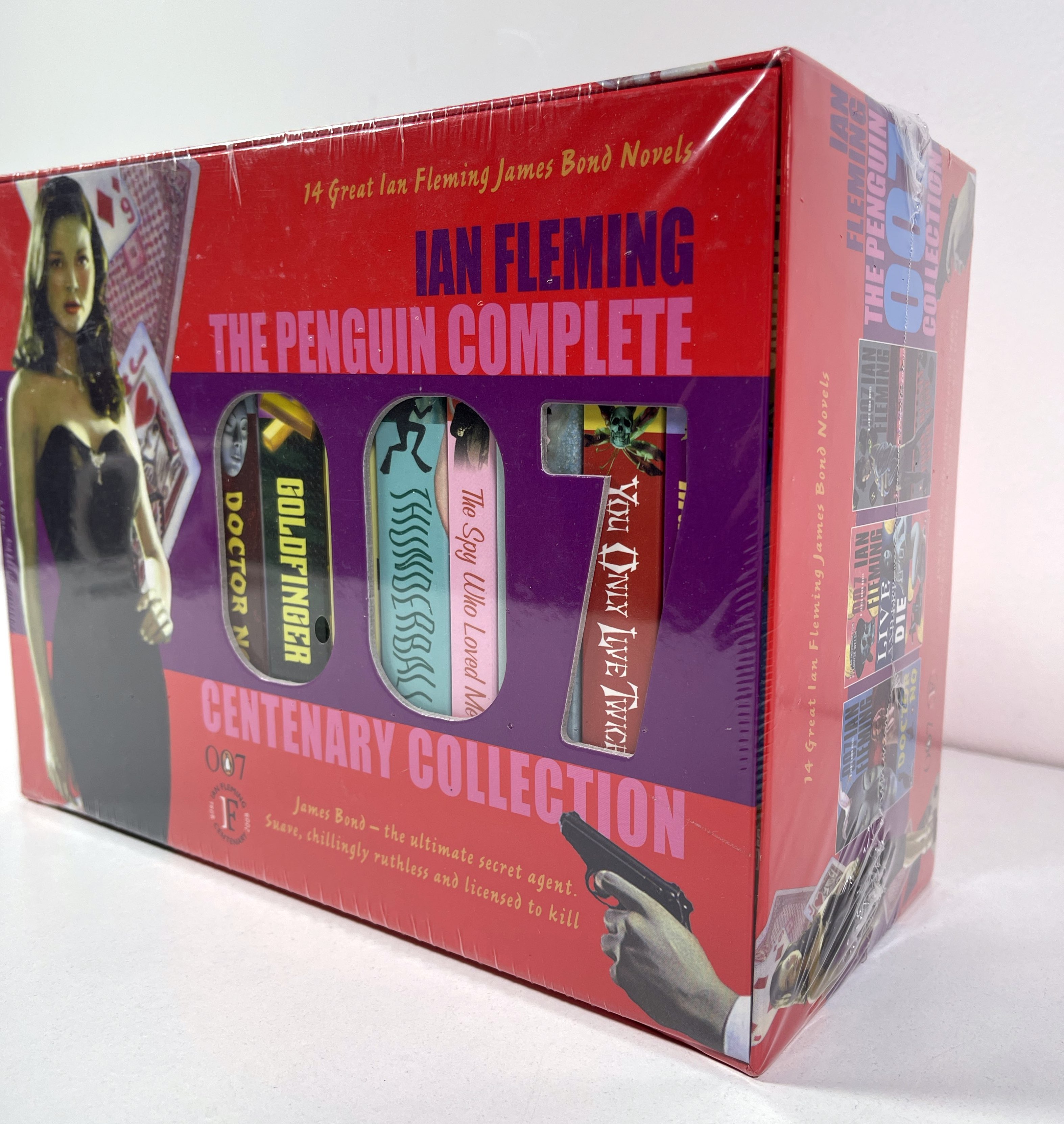 Lot 41 - IAN FLEMING - JAMES BOND - A FULL AND