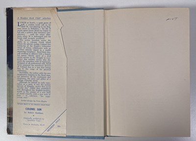 Lot 20 - ROBERT MARKHAM (KINGSLEY AMIS) - JAMES BOND - COLONEL SUN (1968) AUSTRALIAN BOOK CLUB EDITION.