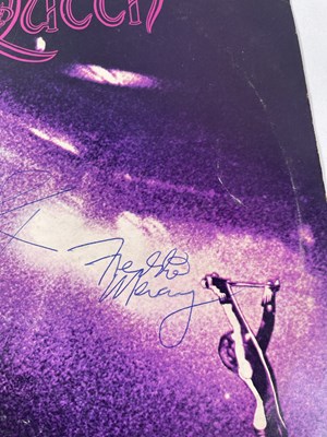 Lot 268 - QUEEN - A FULLY SIGNED COPY OF THE DEBUT LP.