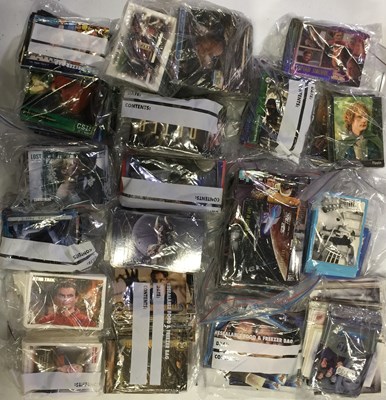 Lot 44 - ASSORTED COMIC BOOKS & TRADING CARDS