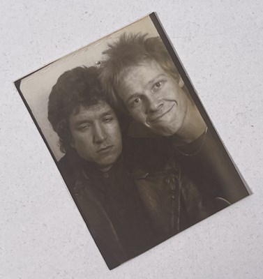 Lot 113 - THE SEX PISTOLS - ORIGINAL STEVE JONES / PAUL COOK PHOTOBOOTH PHOTO.