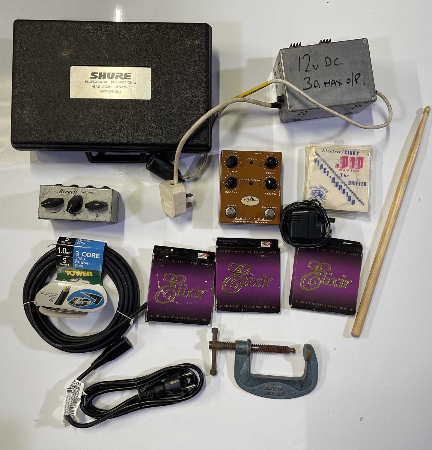 Lot 5 - MUSIC EQUIPMENT AND SPARES.