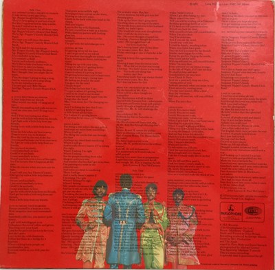 Lot 23 - THE BEATLES - SGT. PEPPER'S LONELY HEARTS CLUB BAND LP (ORIGINAL UK 'FOURTH PROOF' COPY - PMC 7027)