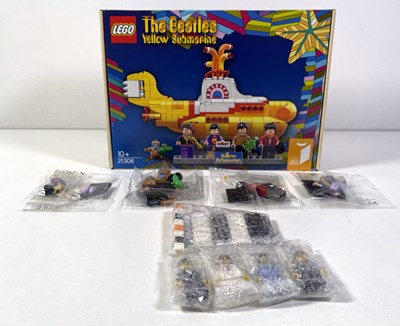 Lot 171 - THE BEATLES - COLLECTABLES INC YELLOW SUBMARINE LEGO IN ORIGINAL BOX.