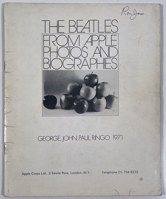 Lot 174 - THE BEATLES - 1971 APPLE BOOKLET.