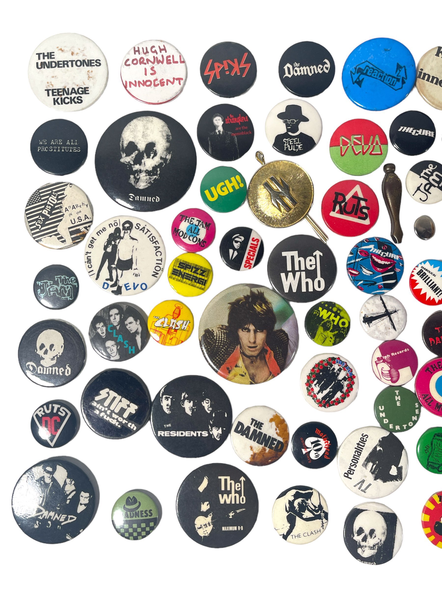 Lot 4 - PUNK BADGES COLLECTION.