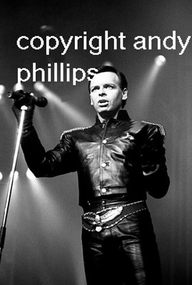 Lot 16 - GARY NUMAN NEGATIVES AND PHOTOGRAPH - WITH COPYRIGHT
