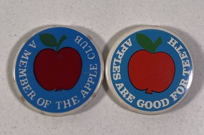 Lot 129 - THE BEATLES INTEREST - ORIGINAL 1962 PORT SUNLIGHT MAGAZINE WITH BEATLES MENTION / ORIGINAL APPLE BADGES.