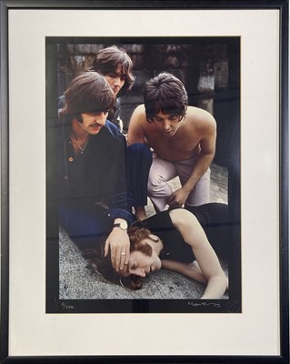 Lot 301 - THE BEATLES - TOM MURRAY SIGNED LIMITED EDITION PRINT.