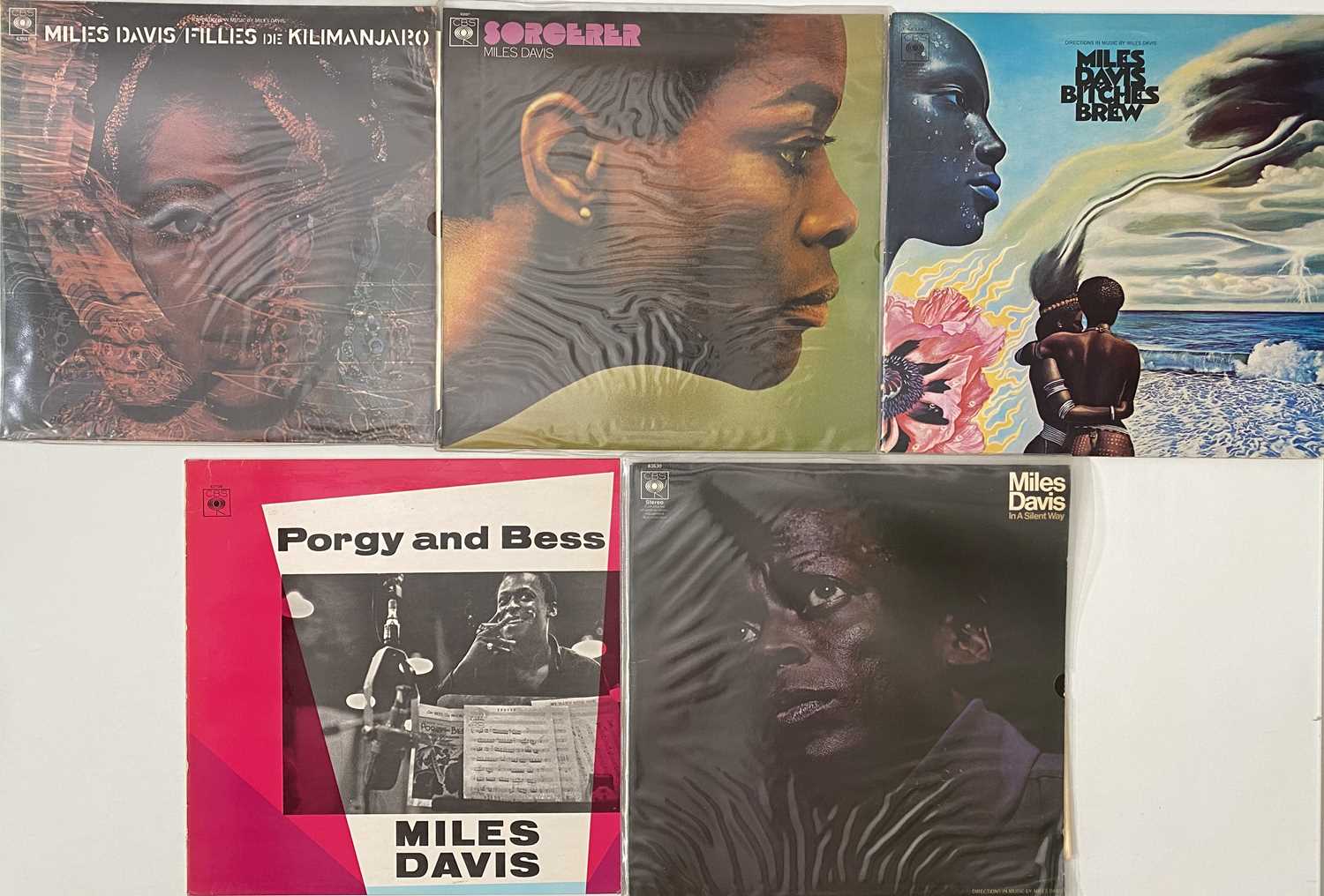 Lot 48 - MILES DAVIS - LP PACK