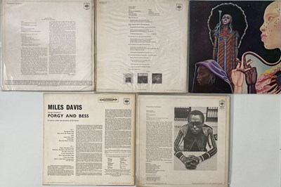 Lot 48 - MILES DAVIS - LP PACK