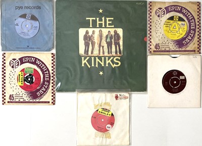 Lot 602 - THE KINKS - LP/ 7" PACK (INC DEMO RARITY)