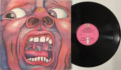 Lot 625 - KING CRIMSON - IN THE COURT OF THE CRIMSON KING LP (UK PINK ISLAND - A2/ B4 - ILPS 9111)