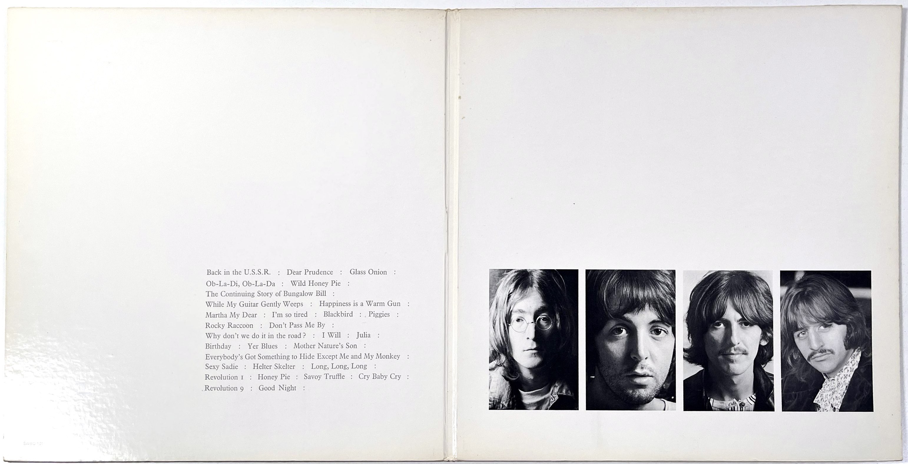 Lot 88 THE BEATLES WHITE ALBUM LP (ORIGINAL US