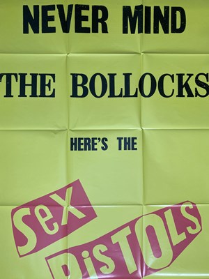 Lot 218 - SEX PISTOLS - NEVER MIND THE BOLLOCKS (CD/DVD/7" BOX SET - SexPissbox1977)