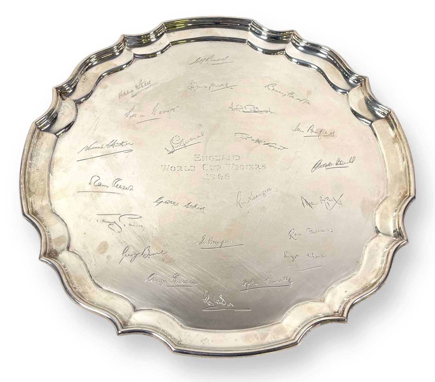 Lot 326 - FOOTBALL MEMORABILIA - ENGLAND WORLD CUP WINNER 1966 STERLING SILVER SALVER.