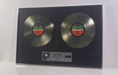 Lot 255 - BEATLES INTEREST - JULIAN LENNON OFFICIAL CANADIAN AWARD. ﻿