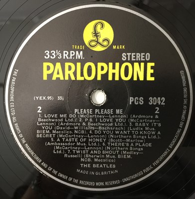 Lot 99 - THE BEATLES - PLEASE PLEASE ME LP (UK STEREO THIRD PRESSING - PCS 3042).