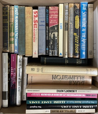 Lot 91 - LARGE COLLECTION OF JAZZ AND BLUES BOOKS AND MAGAZINES.