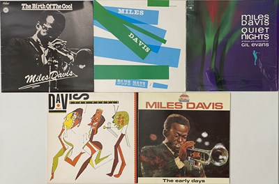 Lot 156 - MILES DAVIS - LP PACK