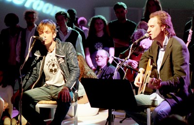 Lot 74 - THE KINKS / DAMON ALBARN AND MORE - IMAGES WITH COPYRIGHT FROM THE FIRST EPISODE OF 'THE WHITE ROOM'.