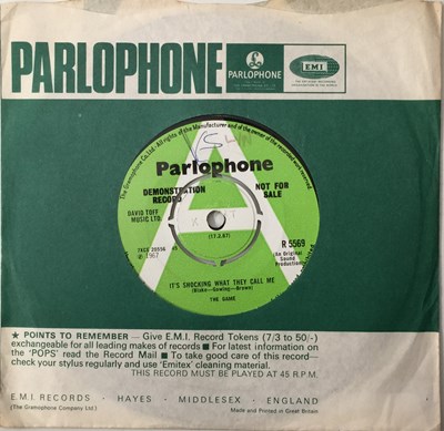 Lot 32 - THE GAME - IT'S SHOCKING WHAT THEY CALL ME 7" (UK FREAKBEAT PROMO - PARLOPHONE - R5569)