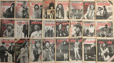 Lot 74 - SOUNDS MAGAZINE - 1976.