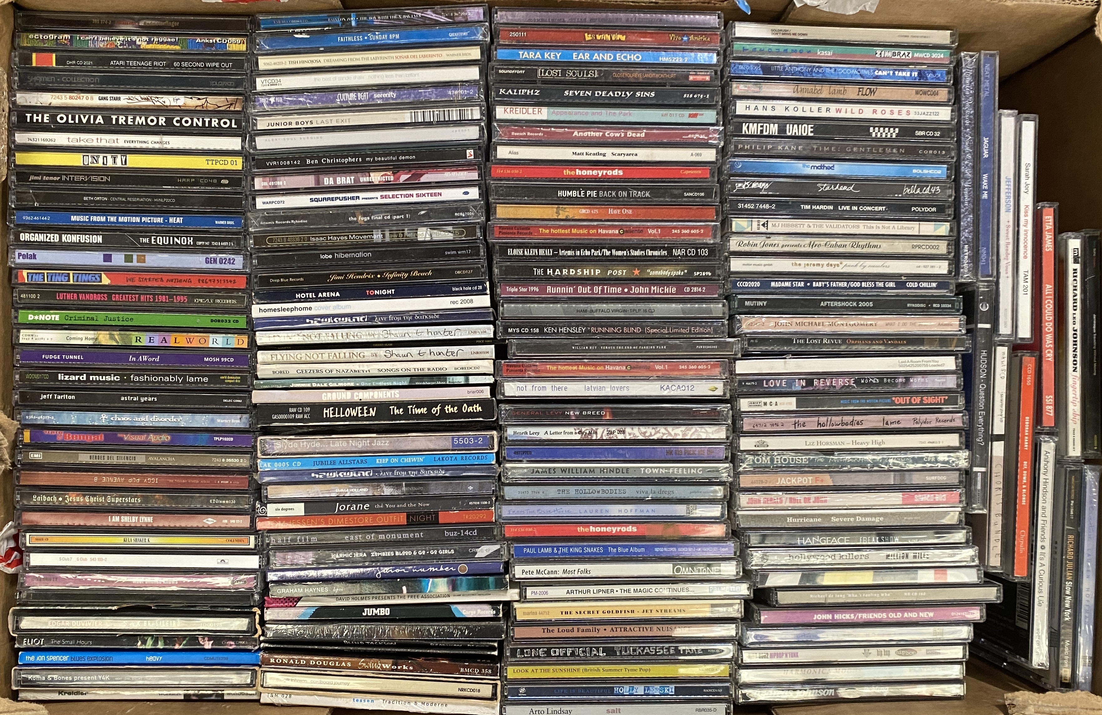 Model Cd Collection Lot 630 - CD COLLECTION