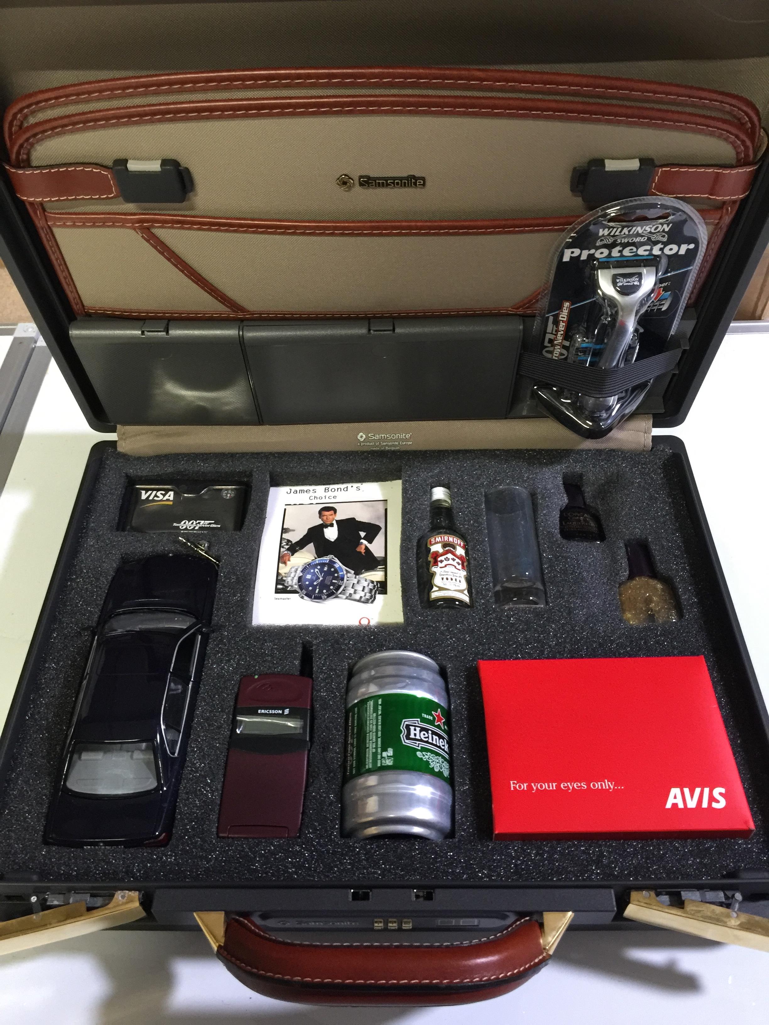 Lot 142 - JAMES BOND SAMSONITE PROMOTIONAL BRIEFCASE