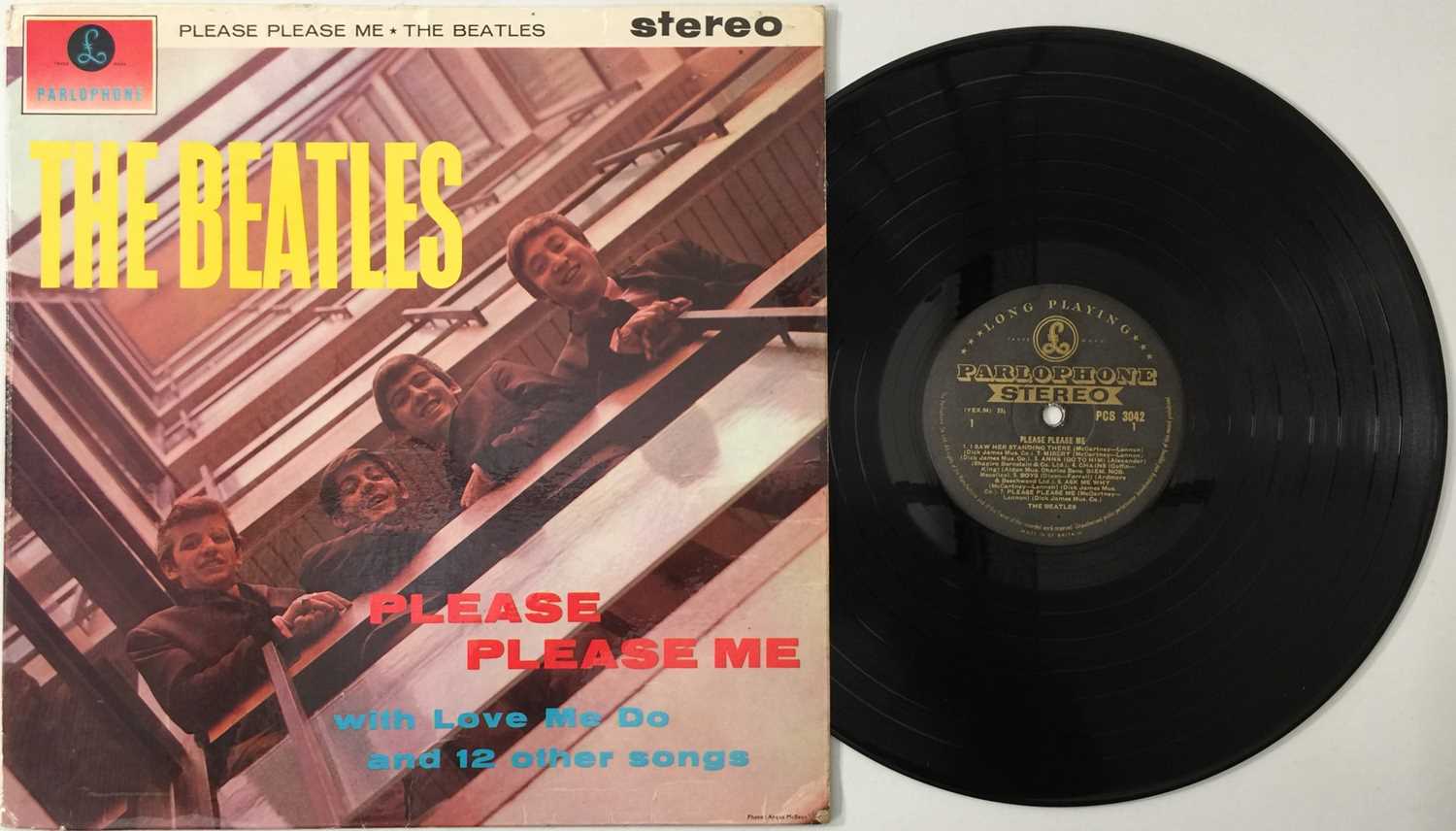 Lot 67 - THE BEATLES - PLEASE PLEASE ME LP (ORIGINAL UK STEREO 'BLACK AND GOLD' PCS 3042).