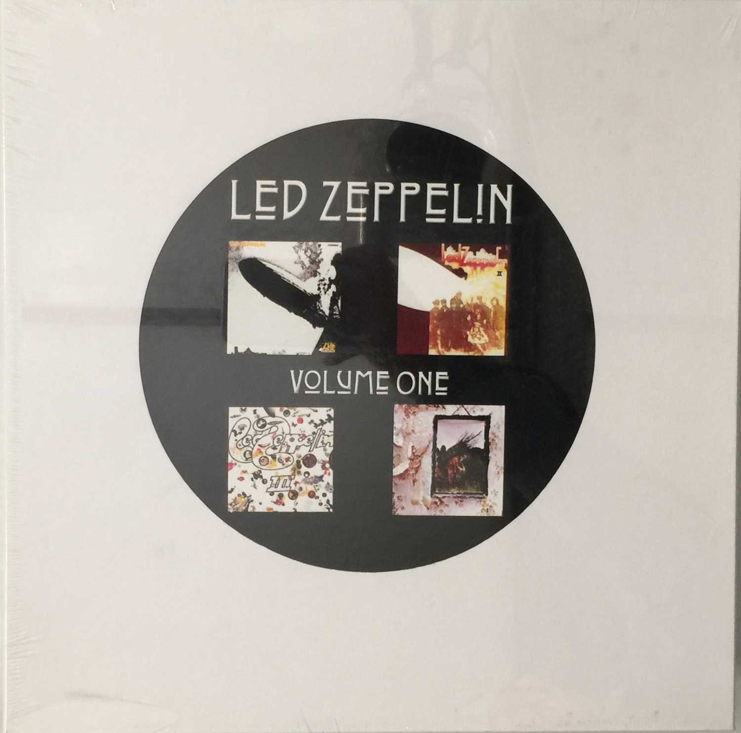Led Zeppelin One Tracklist Lot 75 - LED ZEPPELIN - VOLUME ONE (2005 CLASSIC