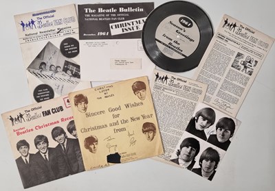 Lot 835 - THE BEATLES - FAN CLUB/ 7" FLEXI PACK (INC SECRETARIAL SIGNED GROUP PIC)