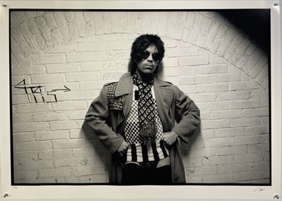 Lot 39 - PRINCE, BACKSTAGE AT THE PARADISO, 1981 - A LIMITED EDITION SIGNED PRINT BY VIRGINIA TURBETT.