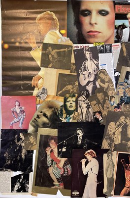 Lot 374 - RECREATE A BOWIE FAN'S BEDROOM FROM 1972/73 - LARGE COLLECTION OF ORIGINAL POSTERS AND CUTTINGS.