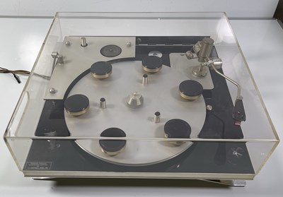 Lot 15 - J.A.MITCHELL REFERENCE HYDRAULIC TRANSCRIPTION TURNTABLE.