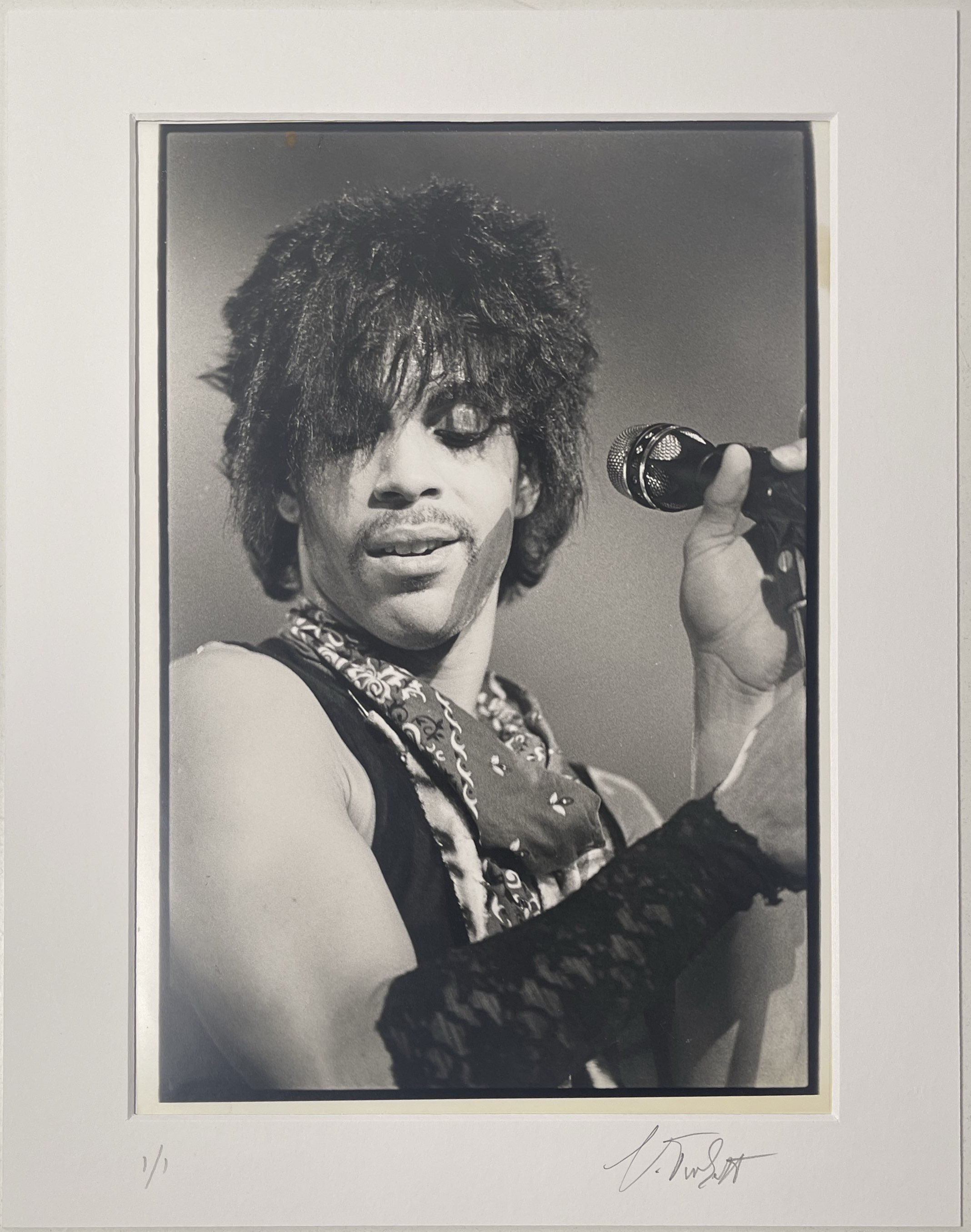 Lot 44 - PRINCE - A 1/1 VINTAGE PRINT - LIVE AT