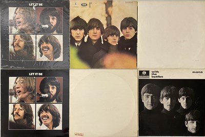 Lot 1033 - THE BEATLES - REISSUE/ COMPILATION LPs (INC 2 BEATLES ON COMPACT DISC BOX SETS)