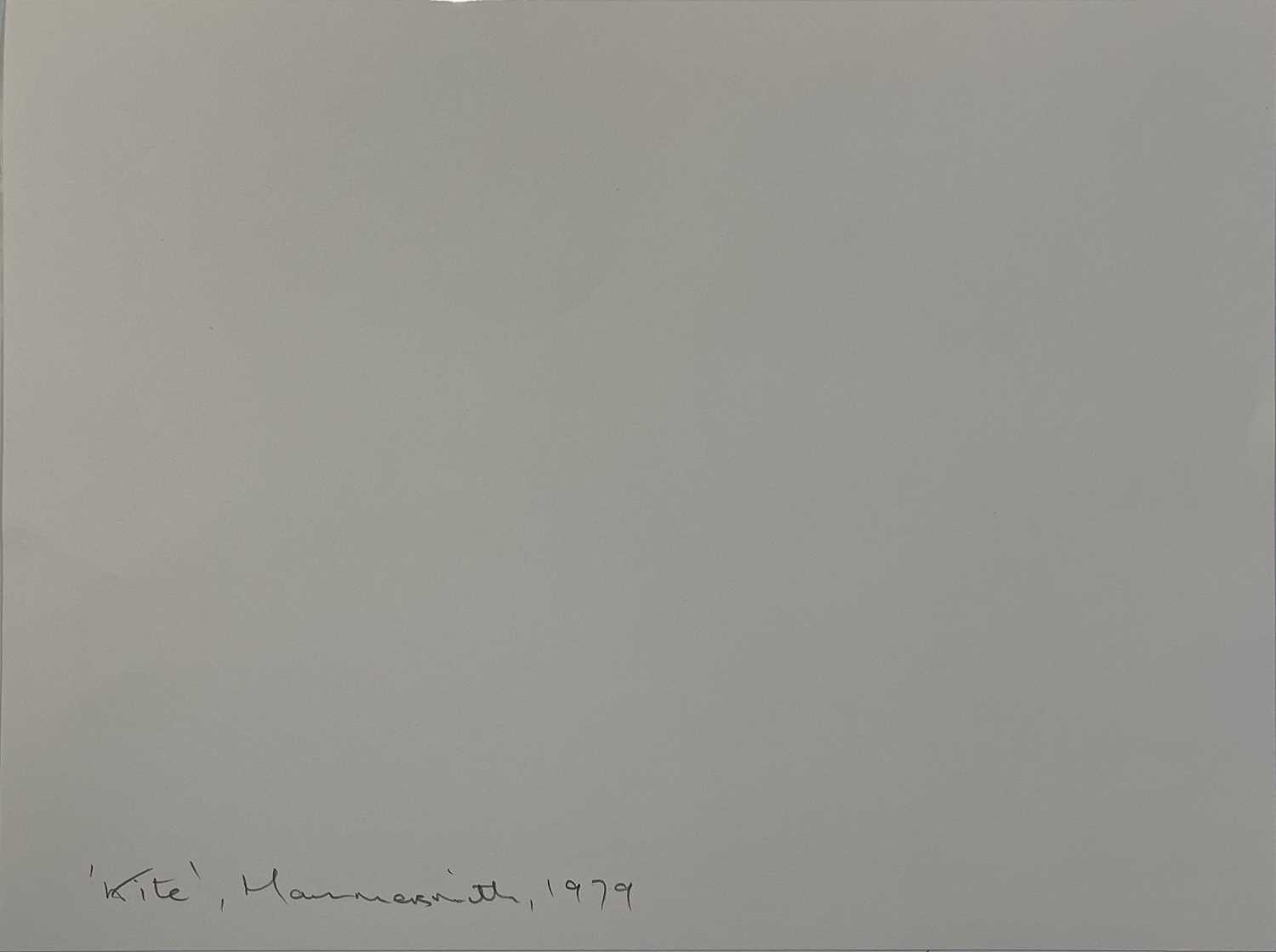 Lot 131 KATE BUSH PERFORMING 'KITE' LIVE