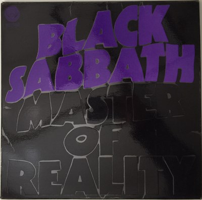 Lot 306 - BLACK SABBATH - MASTER OF REALITY LP (COMPLETE ORIGINAL UK COPY - W/ POSTER - VERTIGO 6360 050)