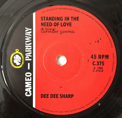 Lot 392 - DEE DEE SHARP - I REALLY LOVE YOU/ STANDING IN THE NEED OF LOVE 7" (UK CAMEO - C.375)