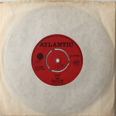 Lot 408 - VAMP - FLOATIN' 7" (ATLANTIC 584213)