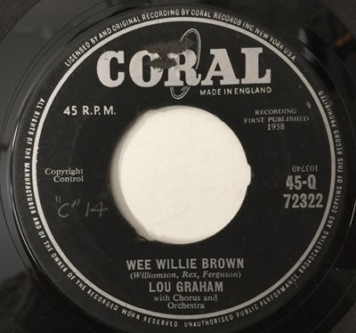 Lot 419 - LOU GRAHAM - WEE WILLIE BROWN 7" (CORAL 45-Q 72322)